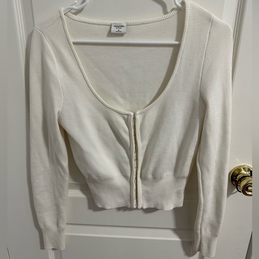 Abercrombie hook and eye slim cardigan